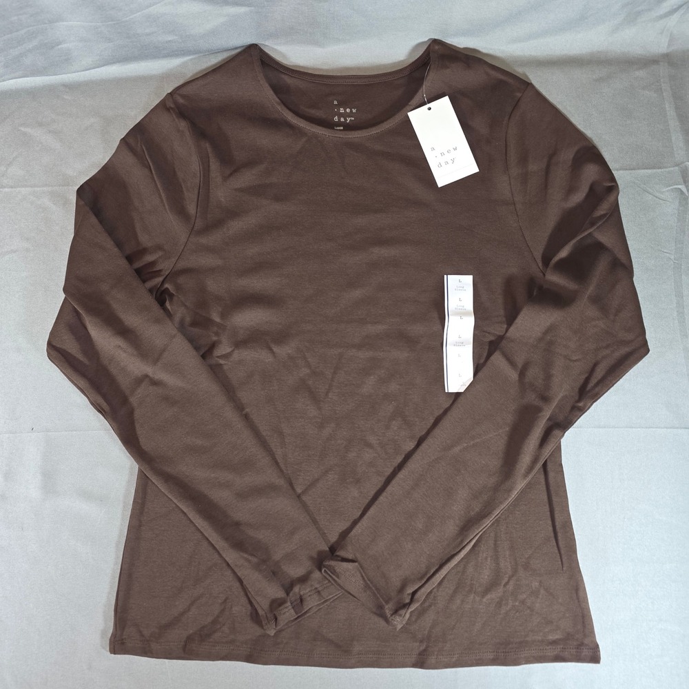 A New Day Womens Long Sleeve Crewneck T-Shirt Brown Large L Cotton Blend NWT
